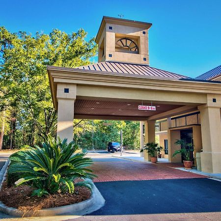 Clarion Inn & Suites Aiken South Exterior photo